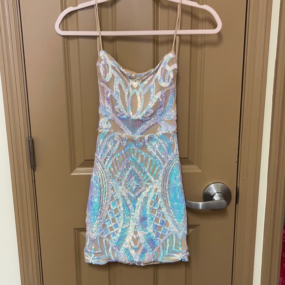 Sparkely Lucy in the Sky Mini Dress - Picture 3 of 4